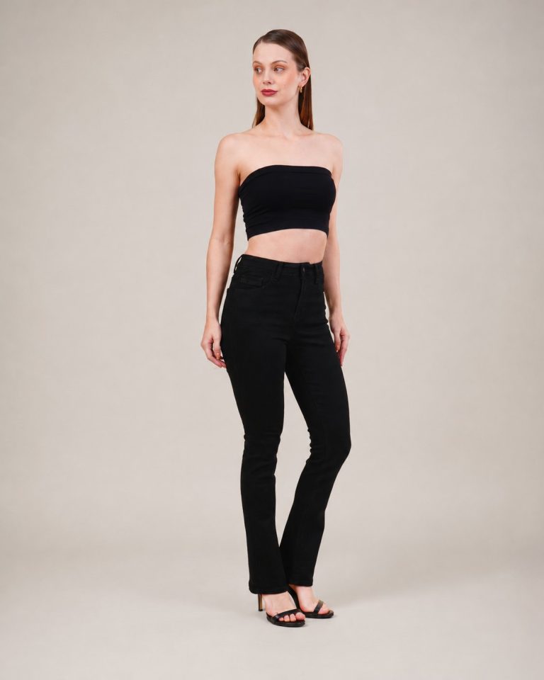 Straight Total Black