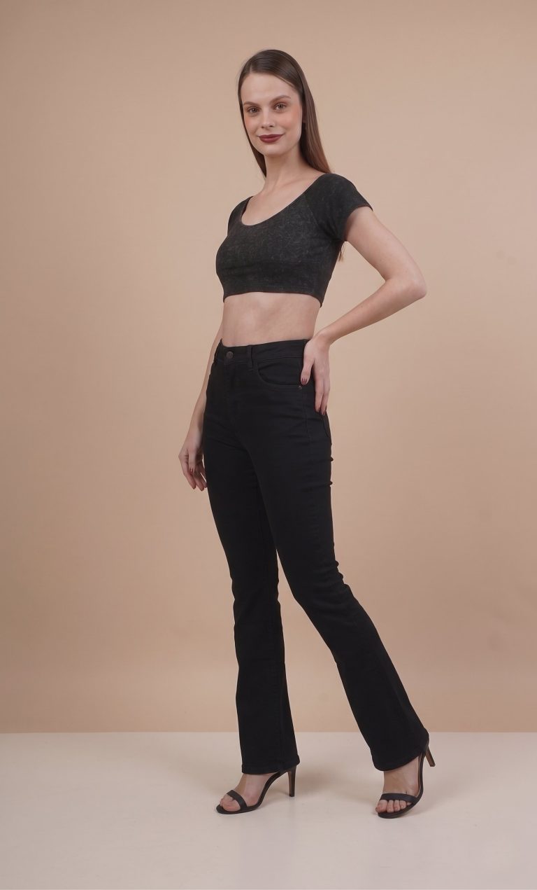 Bootcut Total Black